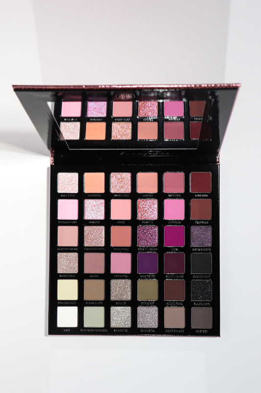 Smokey Glam Eyeshadow and Pressed Pigment Palette