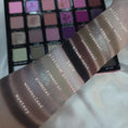 Load image into Gallery viewer, Smokey Glam Eyeshadow and Pressed Pigment Palette
