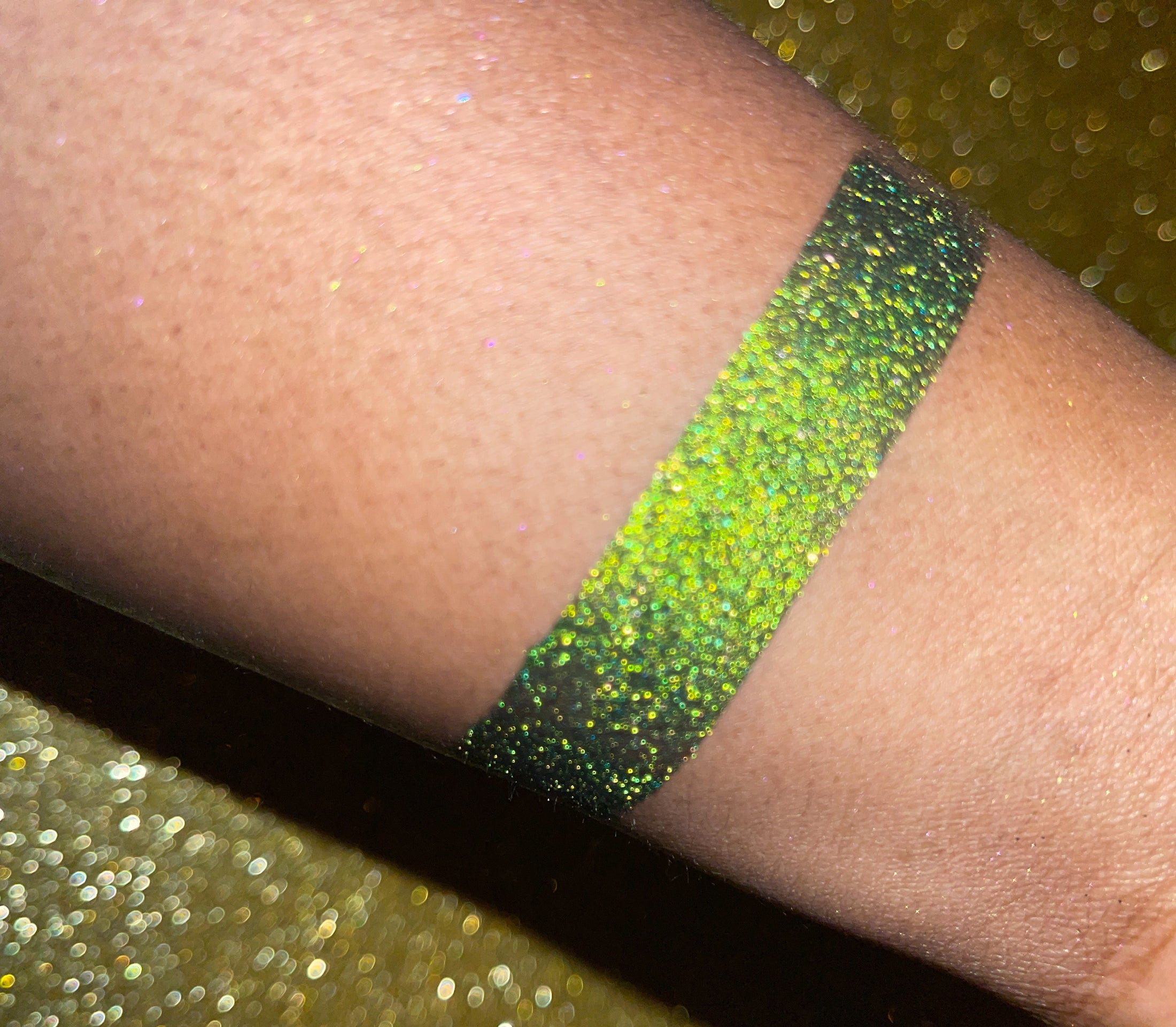 AMAZON Duochromes